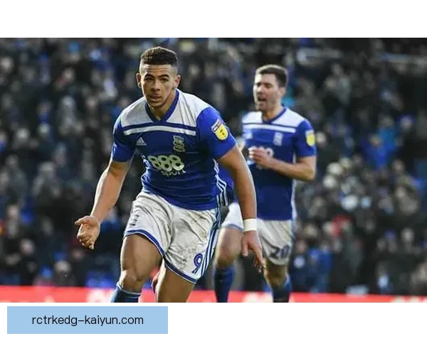 哈兰德在本赛季表现稳健，近期零射正趋势引发关注对进攻端问题