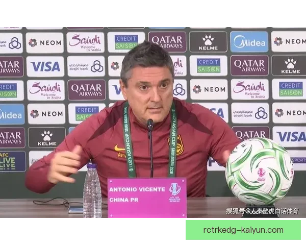 梅里诺在近期比赛中的表现备受关注，状态持续提升引发球迷期待